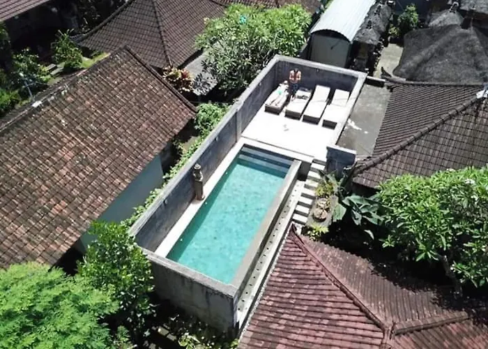 Dewi Antara
