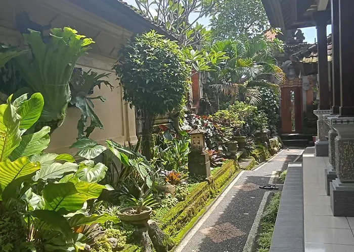 Dewi Antara * Ubud
